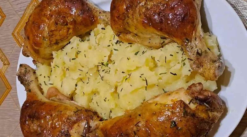 Nem is gondolnád, hogy ezzel a trükkel milyen egyszerű ropogósra sütni a csirkecombot