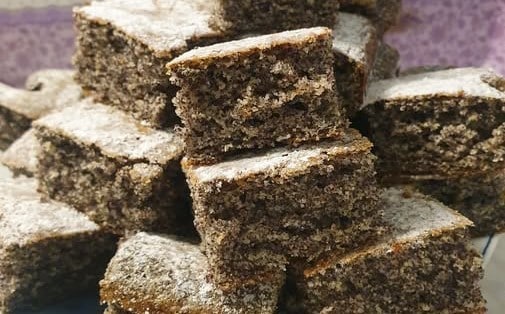 Villámgyors bögrés, mákos süti recept: egyszerű, gyors és finom