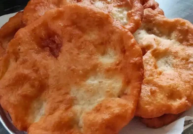 7 lángos 500 forintból? Itt a bevált receptet, amit a piacon is irigyelnének