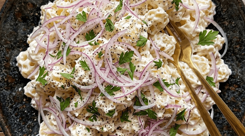 A tökéletes lilahagymás krumplisaláta – A köretek királya