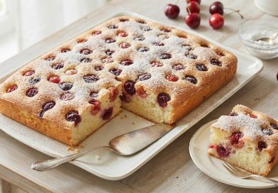 A legkönnyebb nyári meggyes-cseresznyés piskóta: „szétolvad a szádban” recept